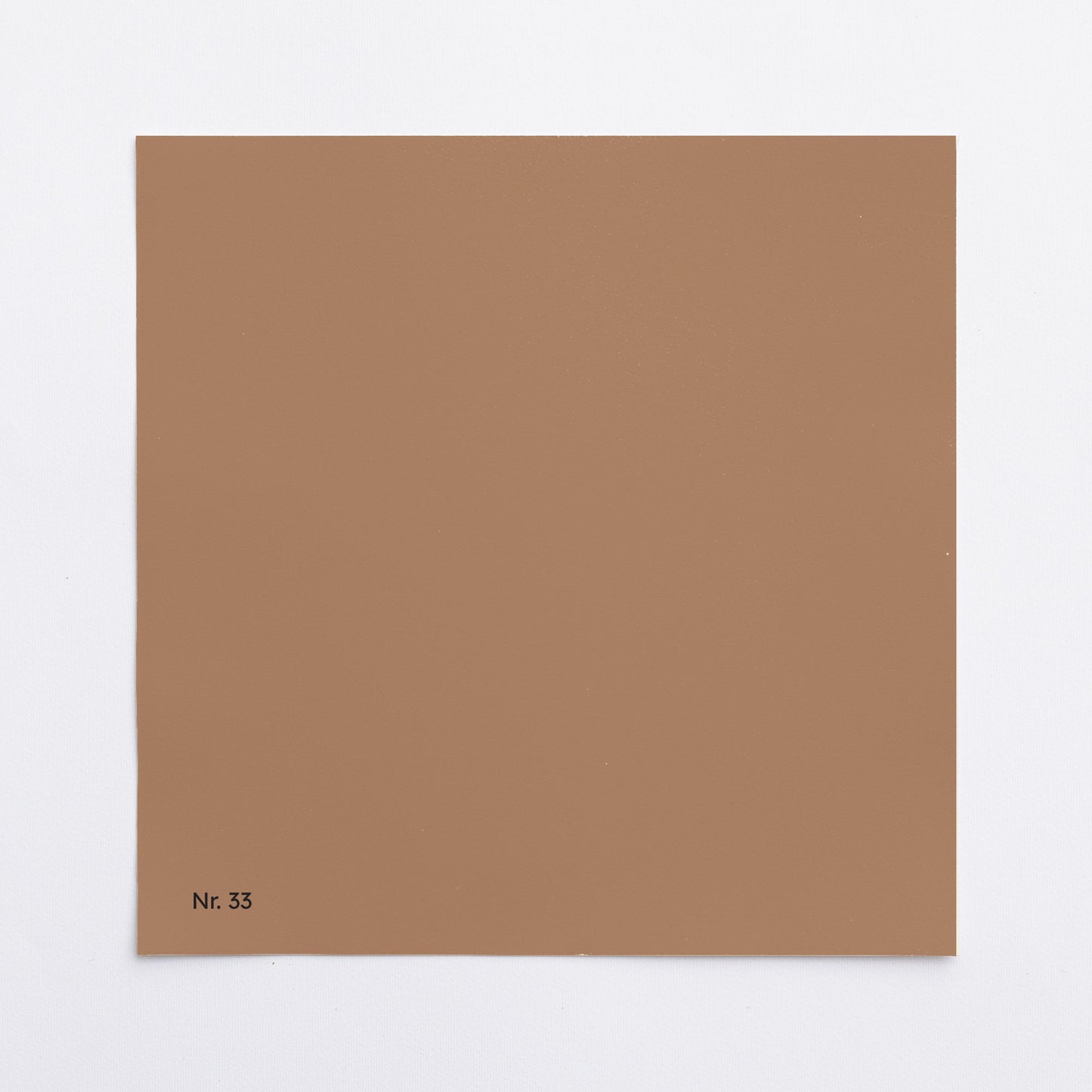 Väggfärg Nr 33. Kastanj