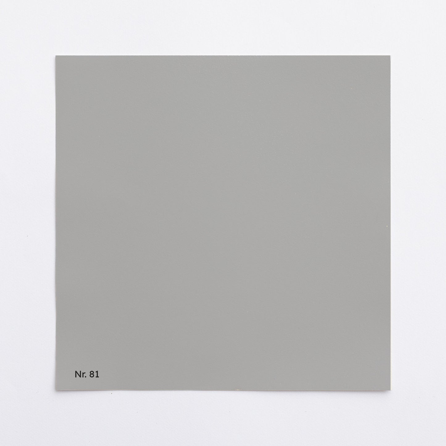 Väggfärg Nr 81. Dovgrå