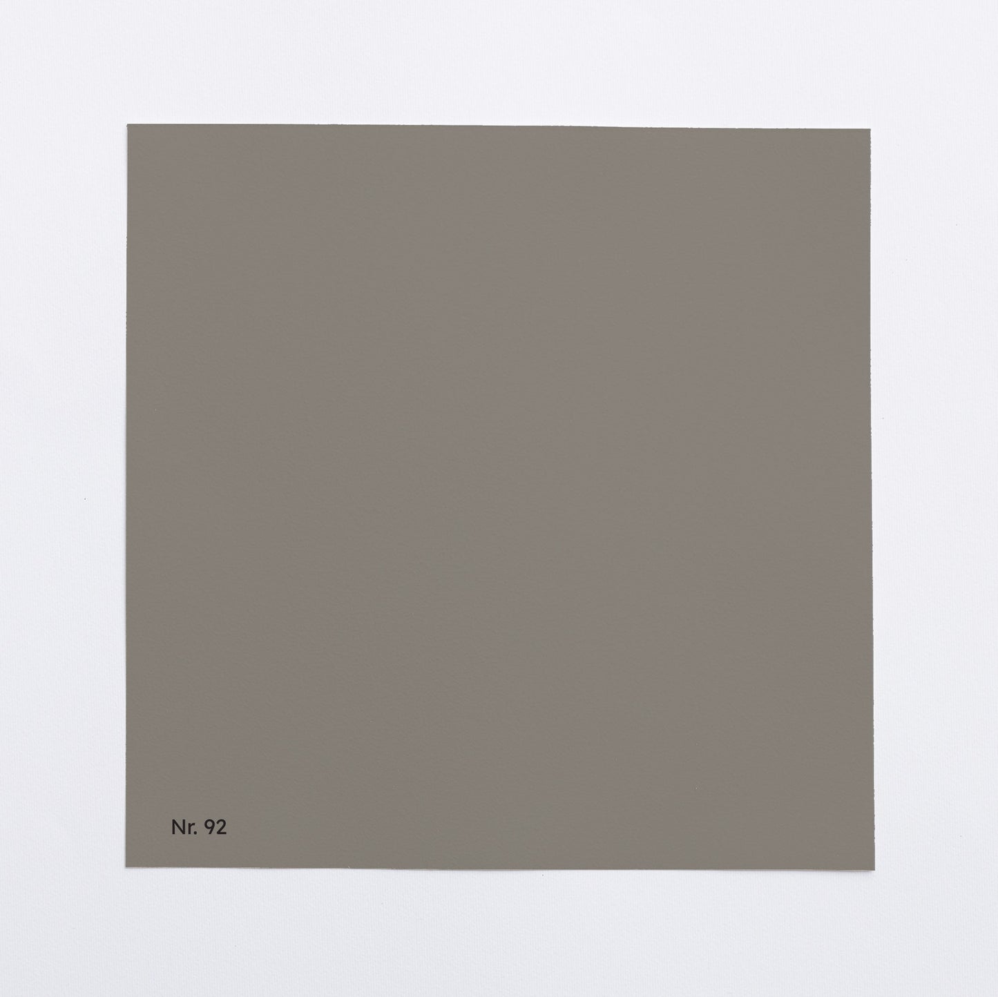 Väggfärg Nr 92. Mjukgrå